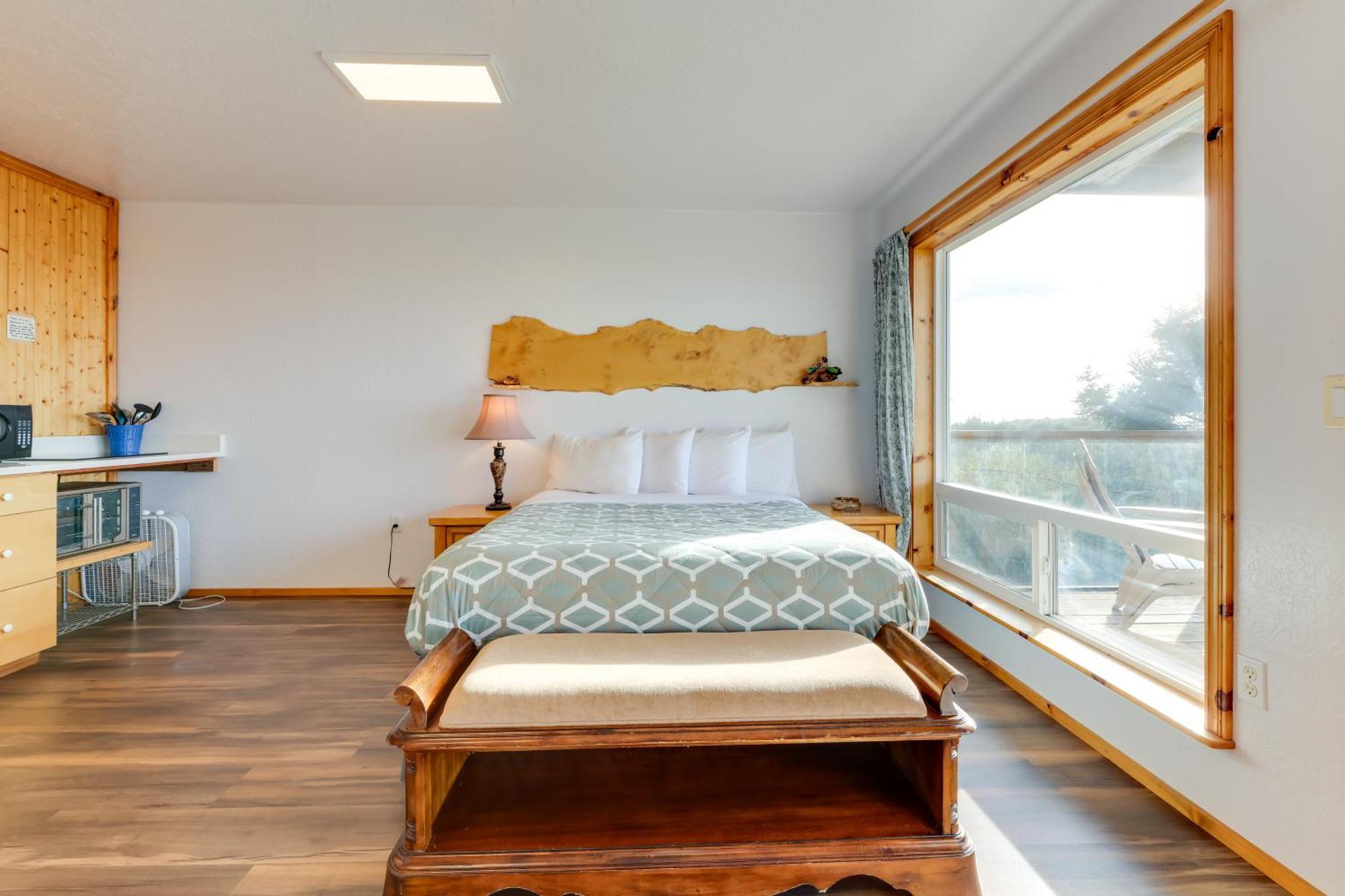 Sanderling Sea Cottages, Unit 14 * Waldport