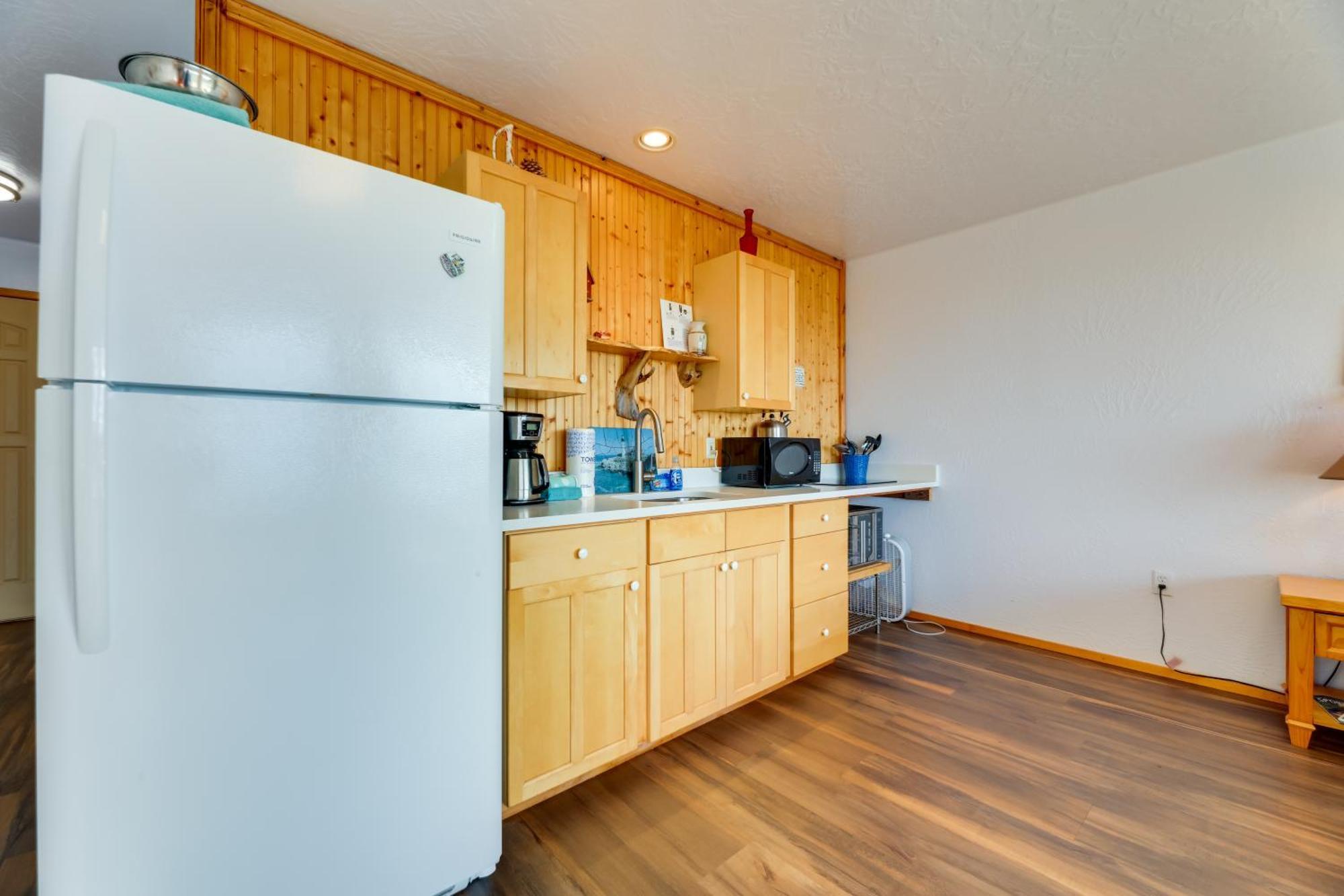 Sanderling Sea Cottages, Unit 14 Waldport
