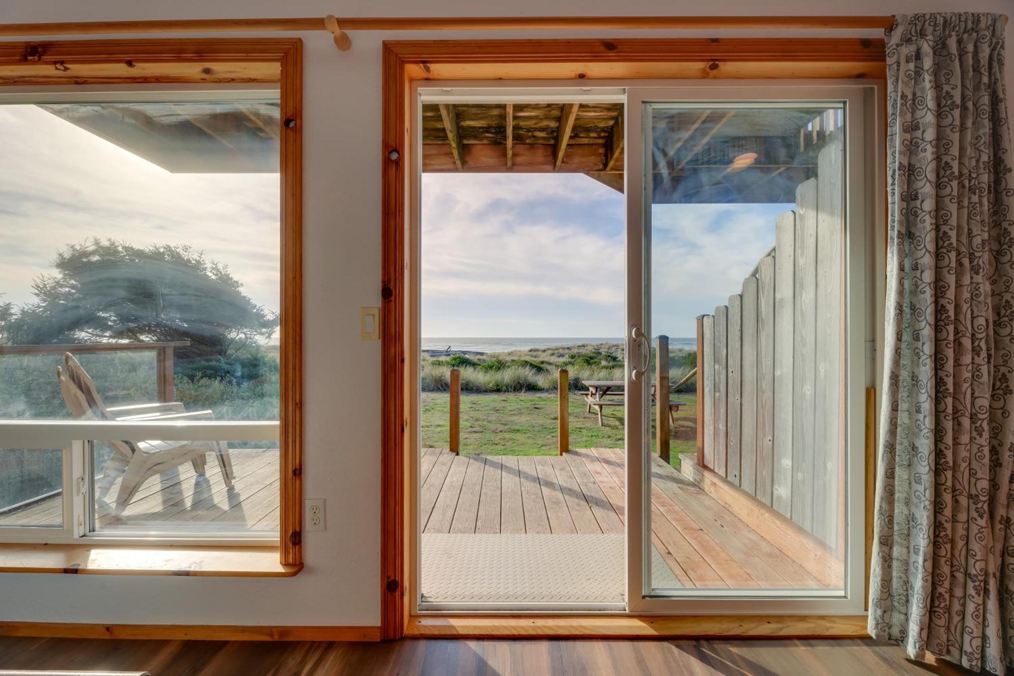 Sanderling Sea Cottages, Unit 14 Apartment *